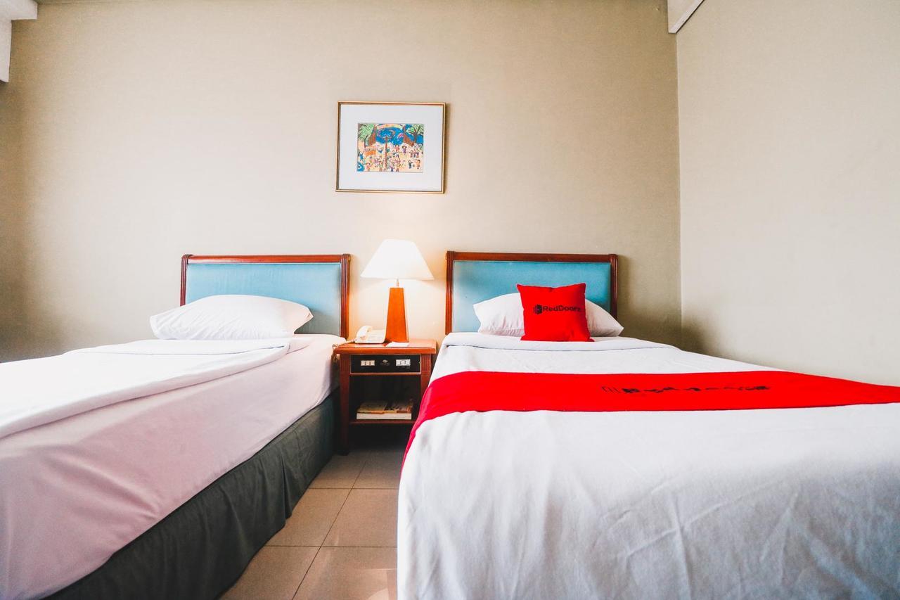 Reddoorz Plus Near Monumen Nasional Джакарта Екстериор снимка
